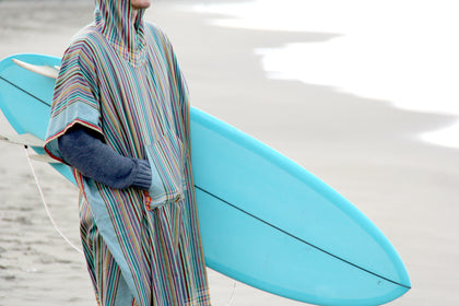 LINED SURF PONCHO